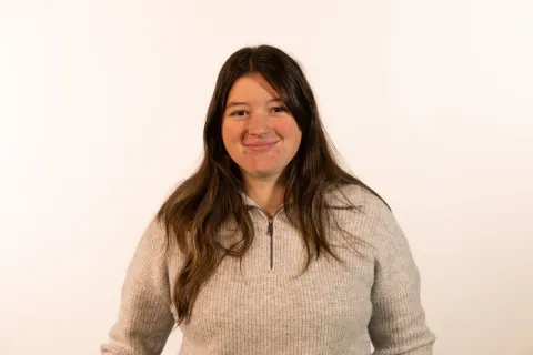 Headshot of student Lizzy Crimmins